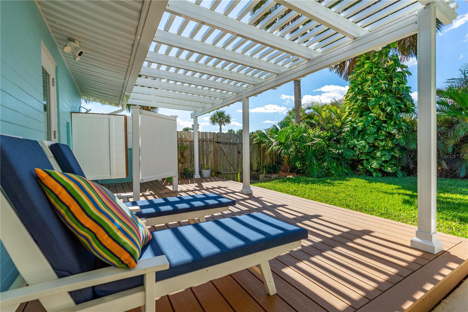 Image 9 of 41 For 1 Raymonde Circle