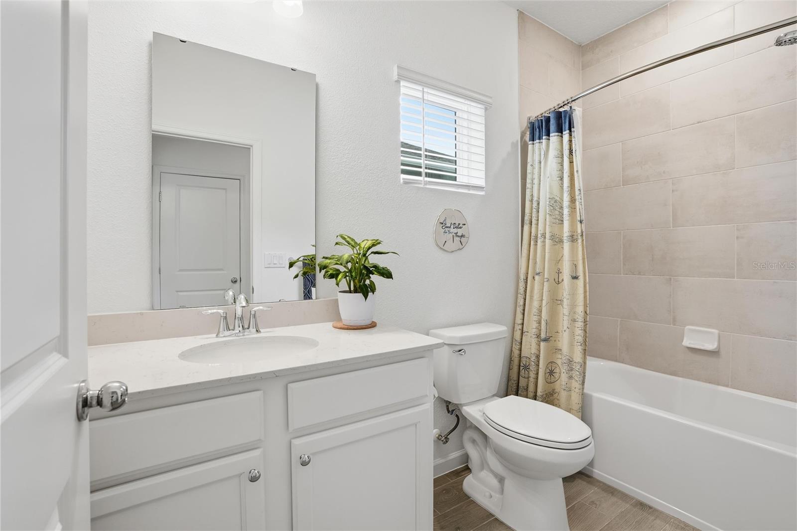 Image 12 of 39 For 3047 Crossfield Drive
