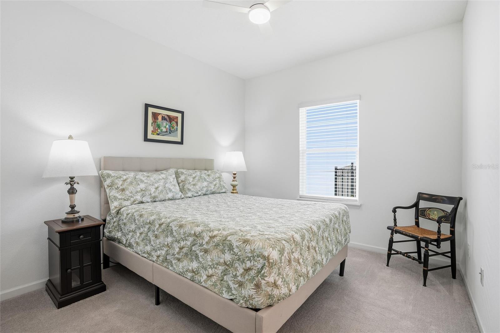Image 14 of 39 For 3047 Crossfield Drive