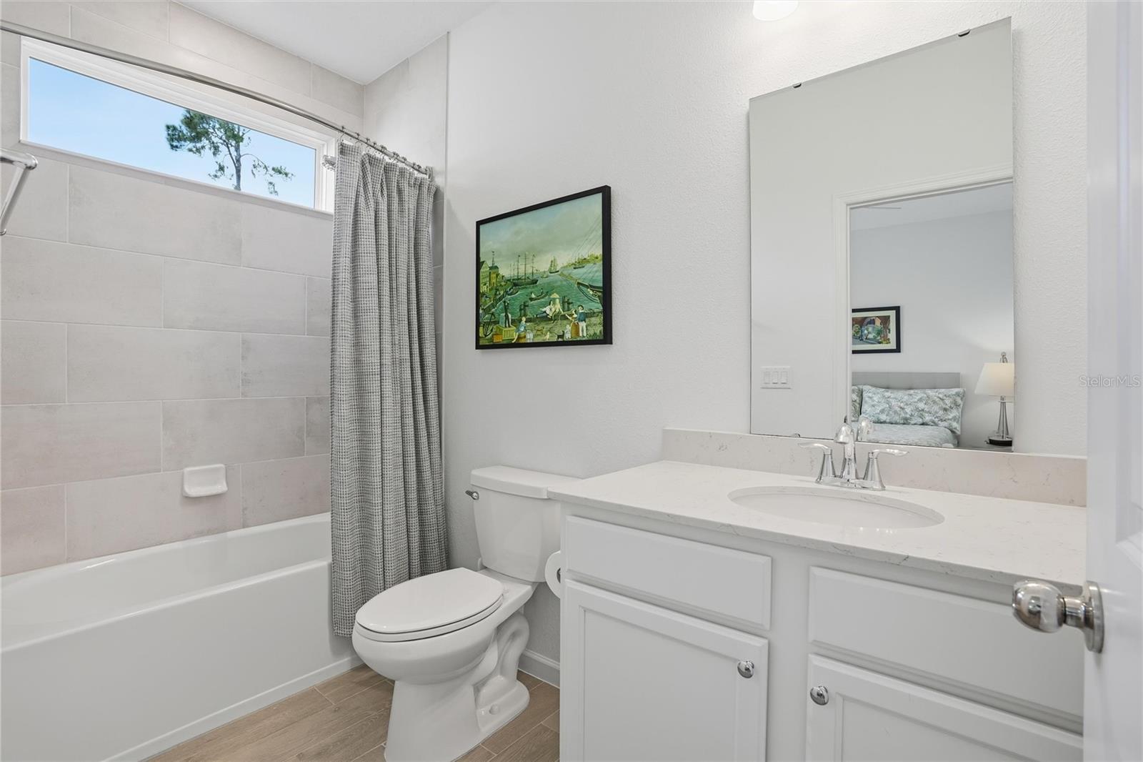 Image 15 of 39 For 3047 Crossfield Drive