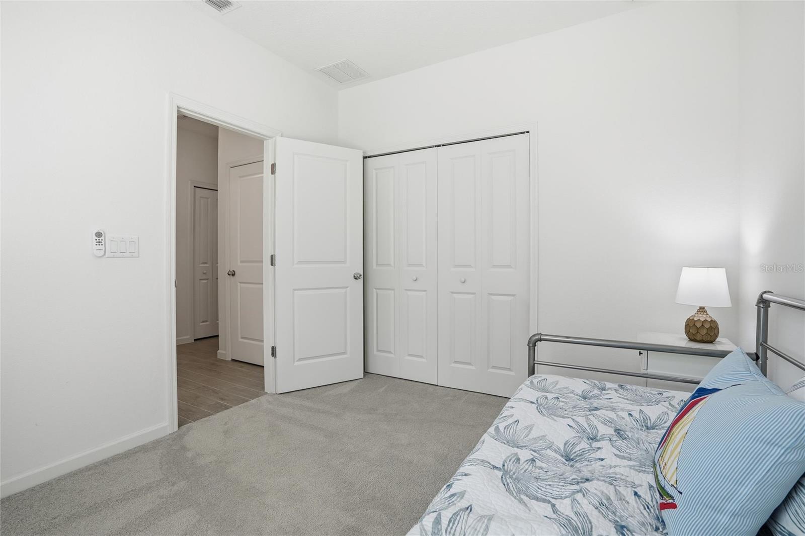 Image 32 of 39 For 3047 Crossfield Drive