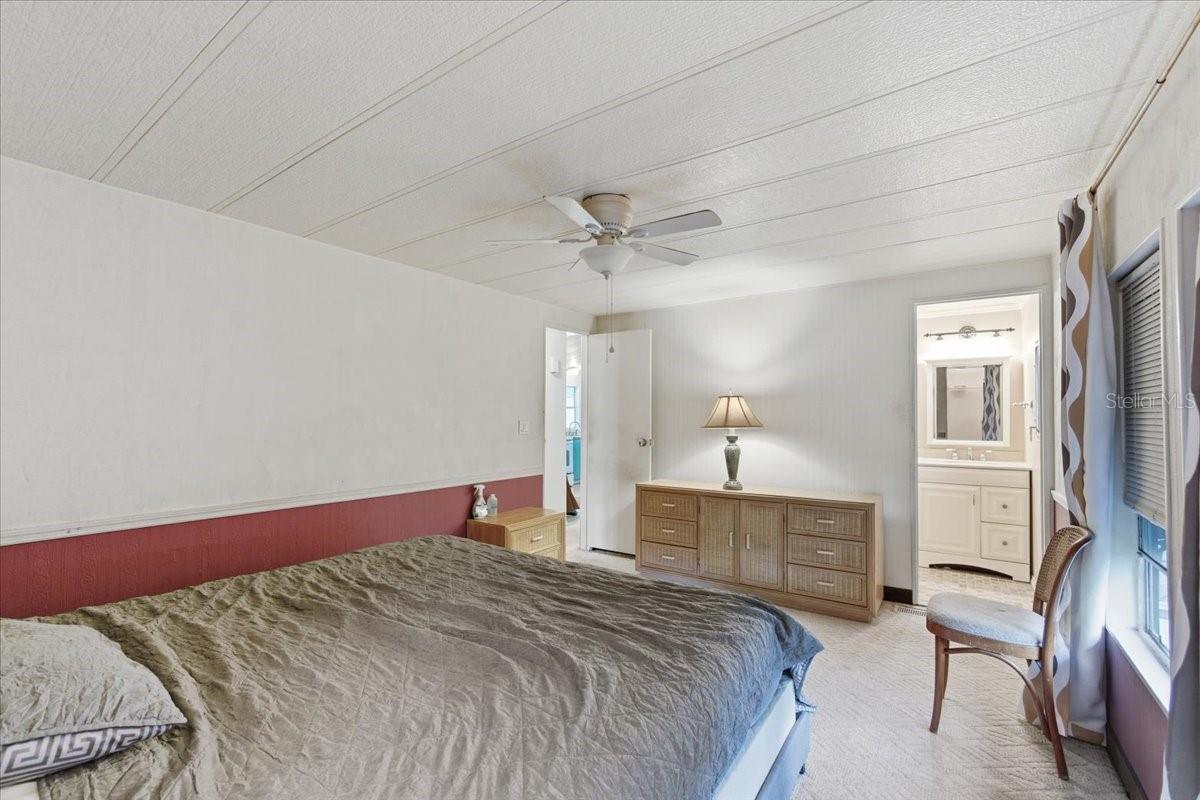 Image 28 of 37 For 200 Ponderosa Pine Court