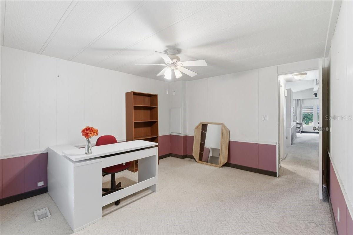 Image 31 of 37 For 200 Ponderosa Pine Court