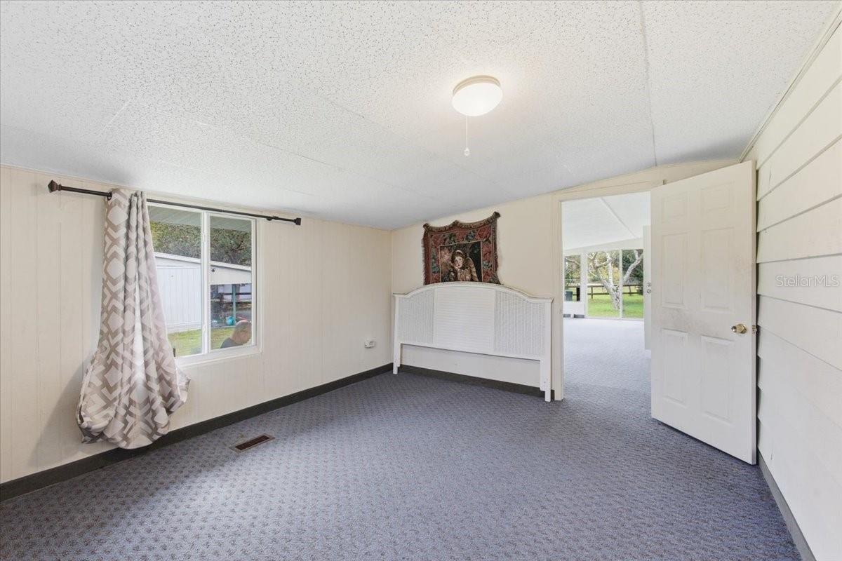 Image 34 of 37 For 200 Ponderosa Pine Court