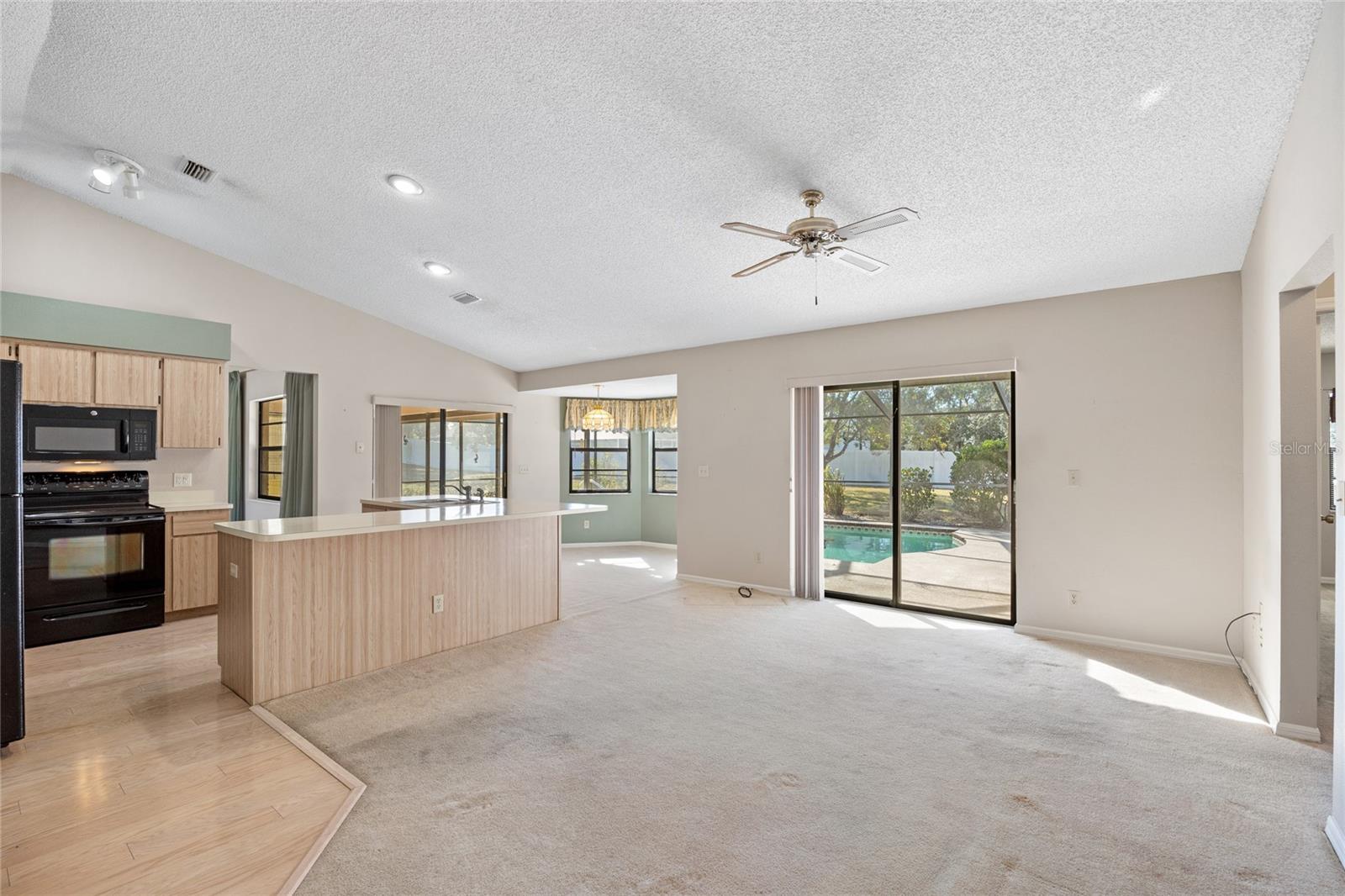Image 11 of 48 For 8352 Natoma Street
