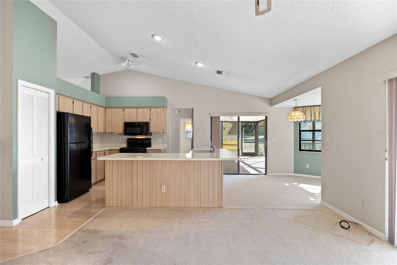 Image 12 of 48 For 8352 Natoma Street