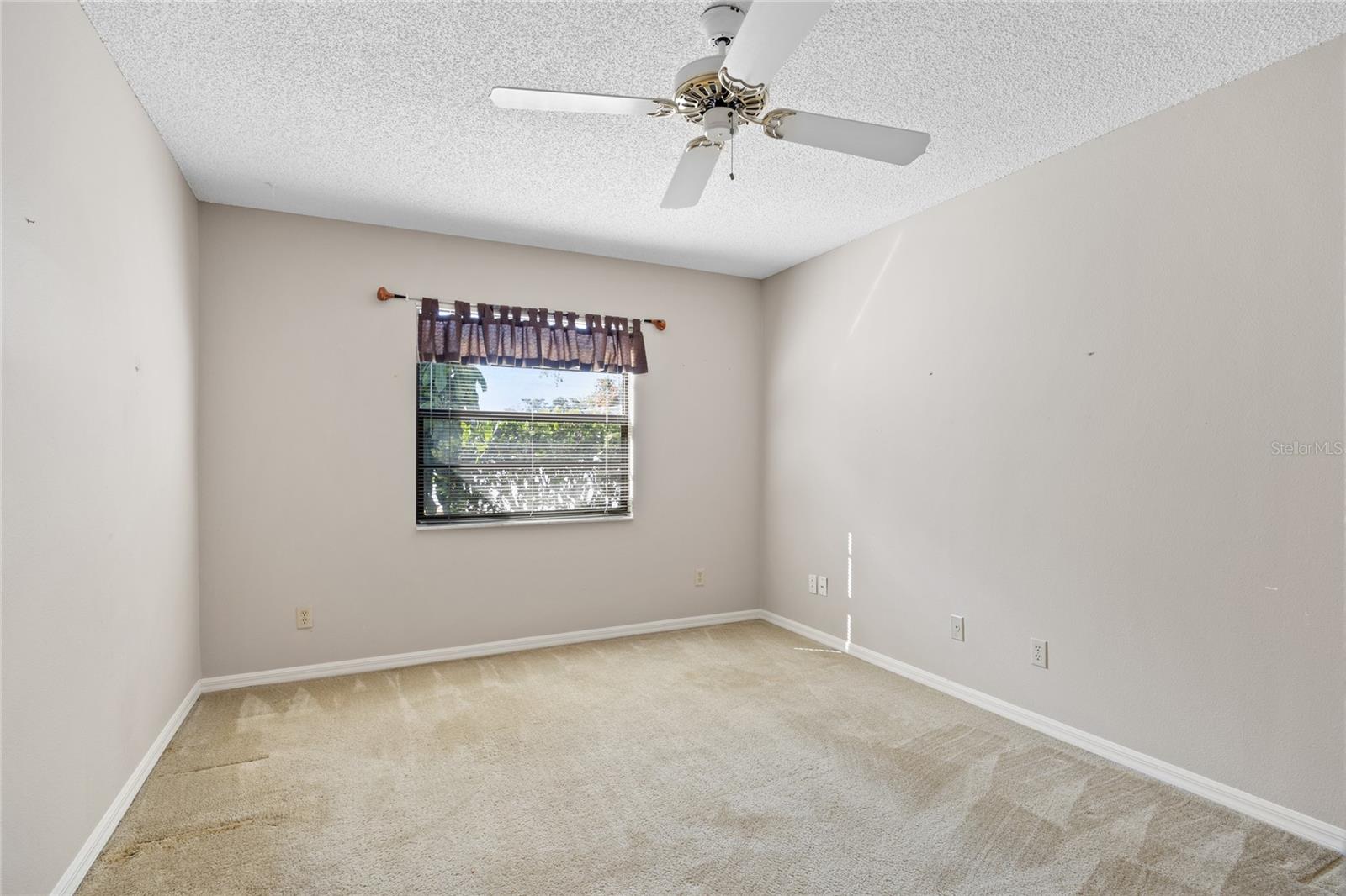 Image 29 of 48 For 8352 Natoma Street