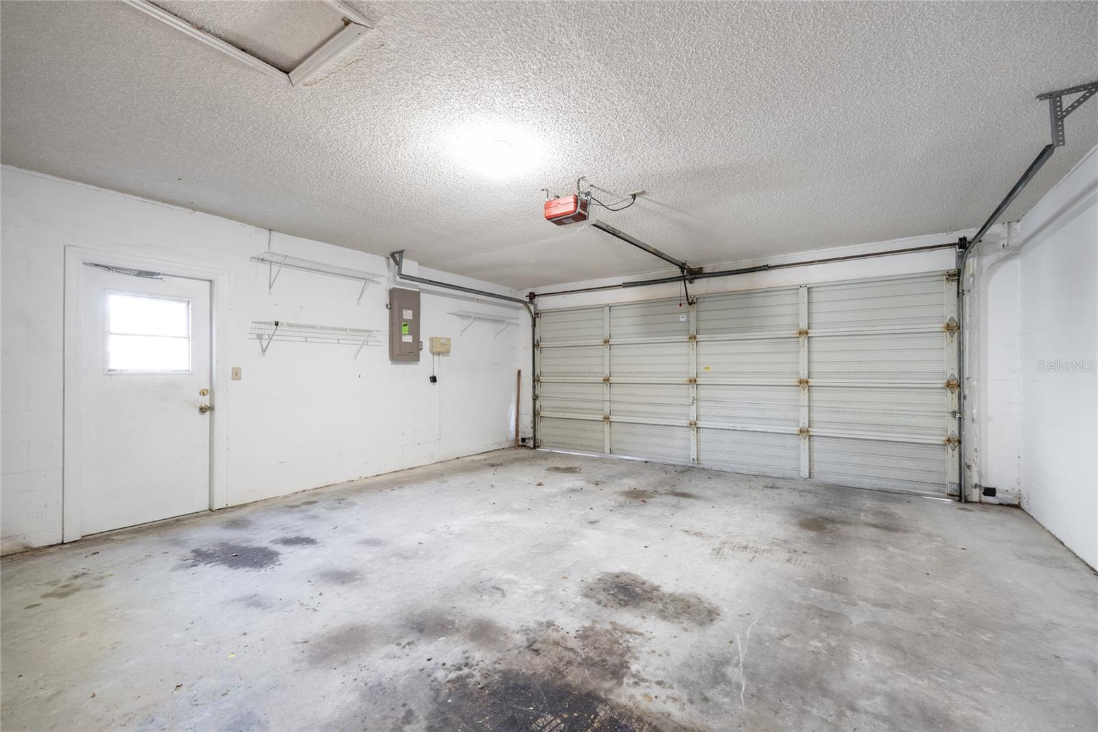 Image 31 of 48 For 8352 Natoma Street