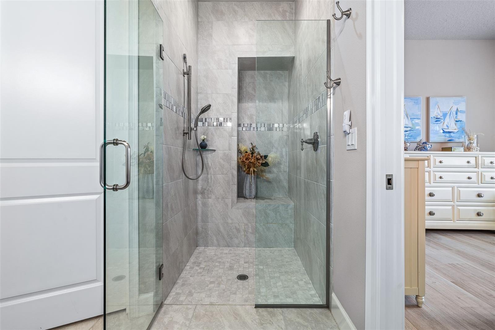 Image 27 of 59 For 5 Longridge Lane