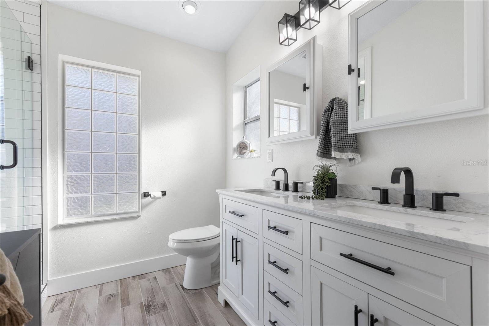 Image 23 of 80 For 1 Crompton Place