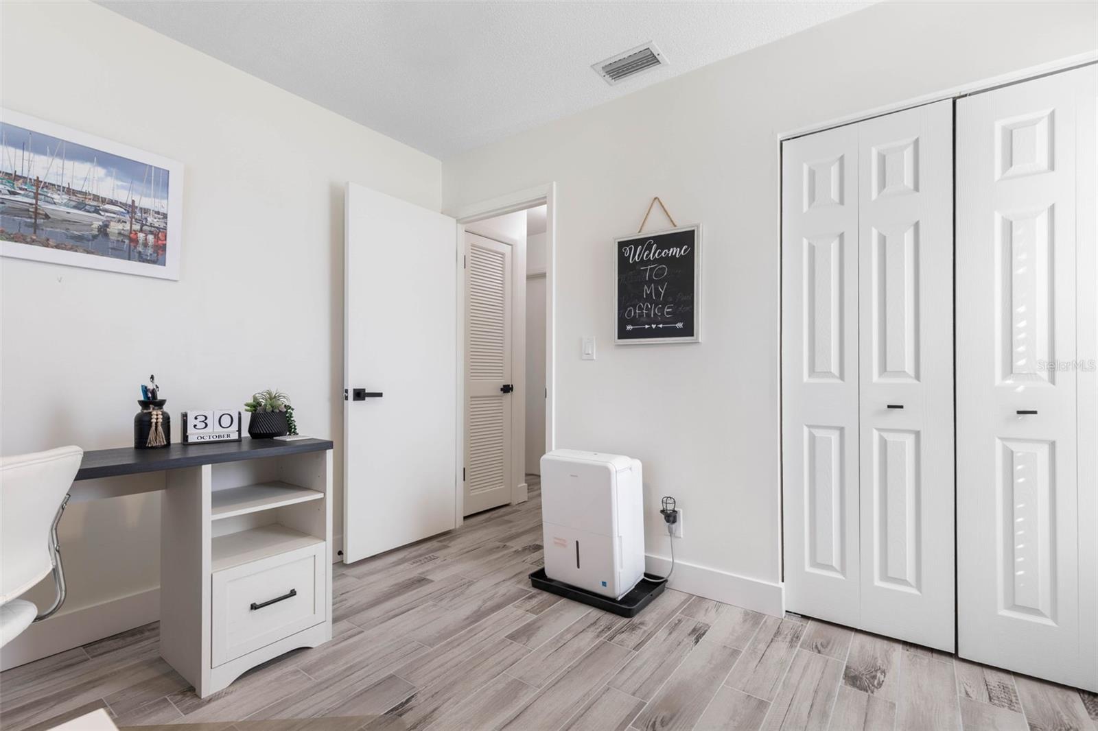 Image 31 of 80 For 1 Crompton Place