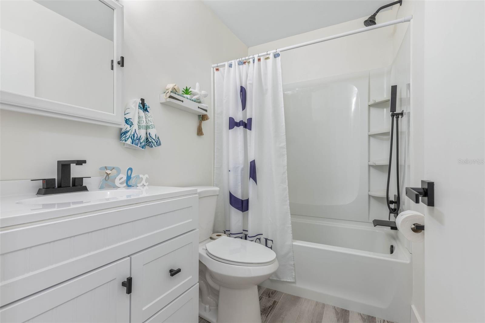 Image 32 of 80 For 1 Crompton Place