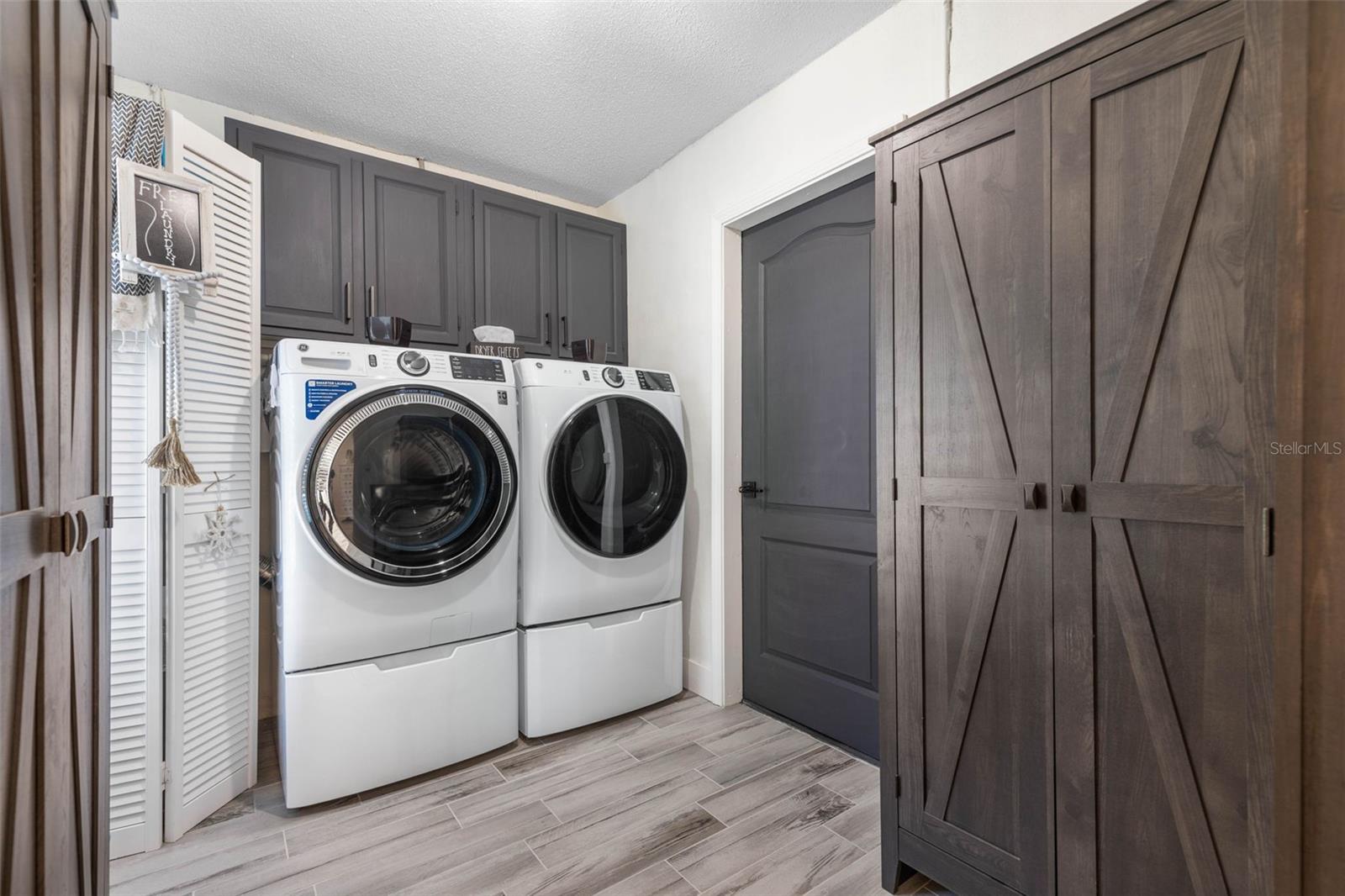 Image 35 of 80 For 1 Crompton Place