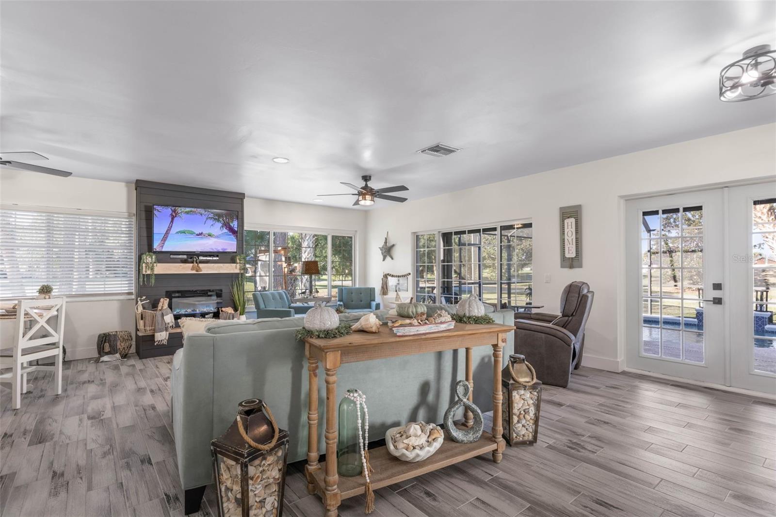 Image 9 of 80 For 1 Crompton Place