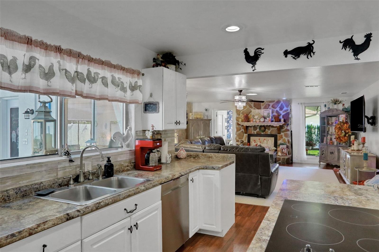 Image 12 of 53 For 43 Westfield Lane