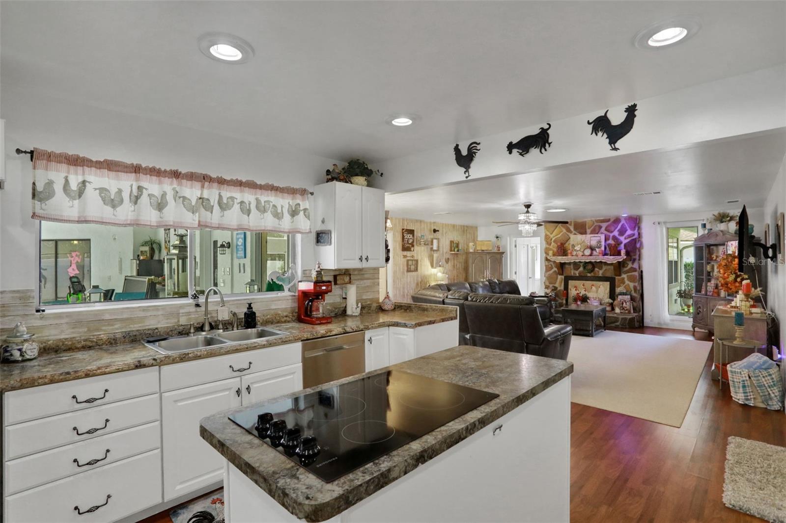 Image 13 of 53 For 43 Westfield Lane