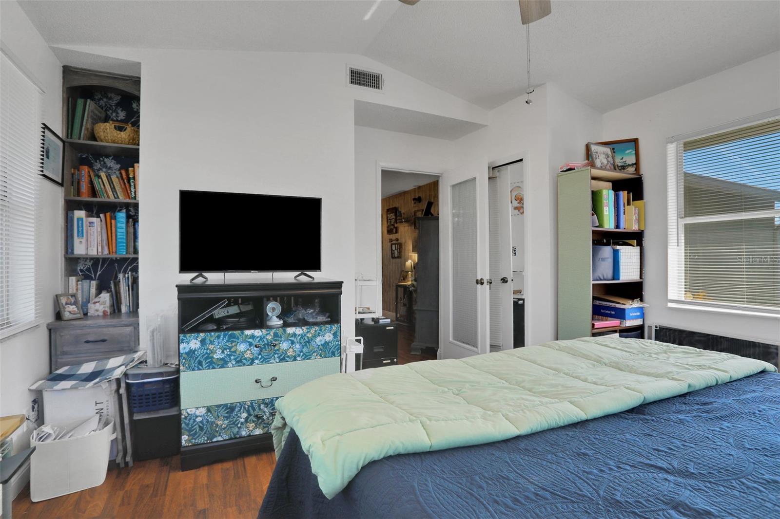 Image 23 of 53 For 43 Westfield Lane