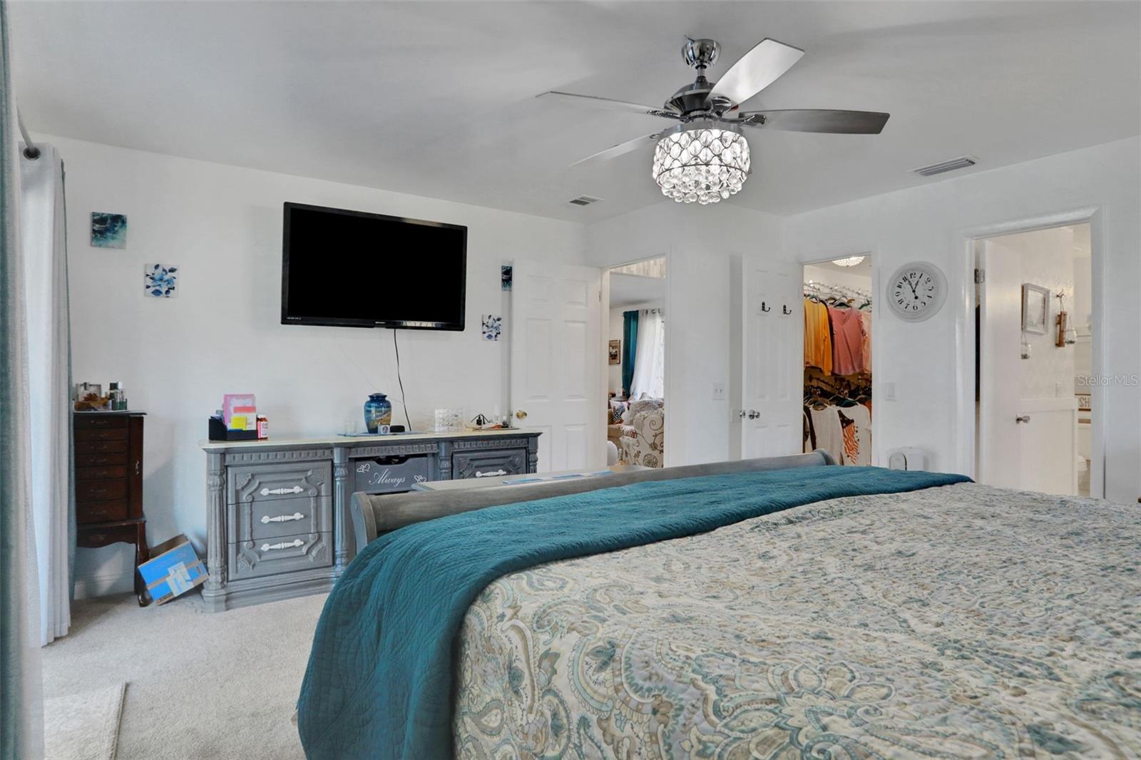 Image 26 of 53 For 43 Westfield Lane