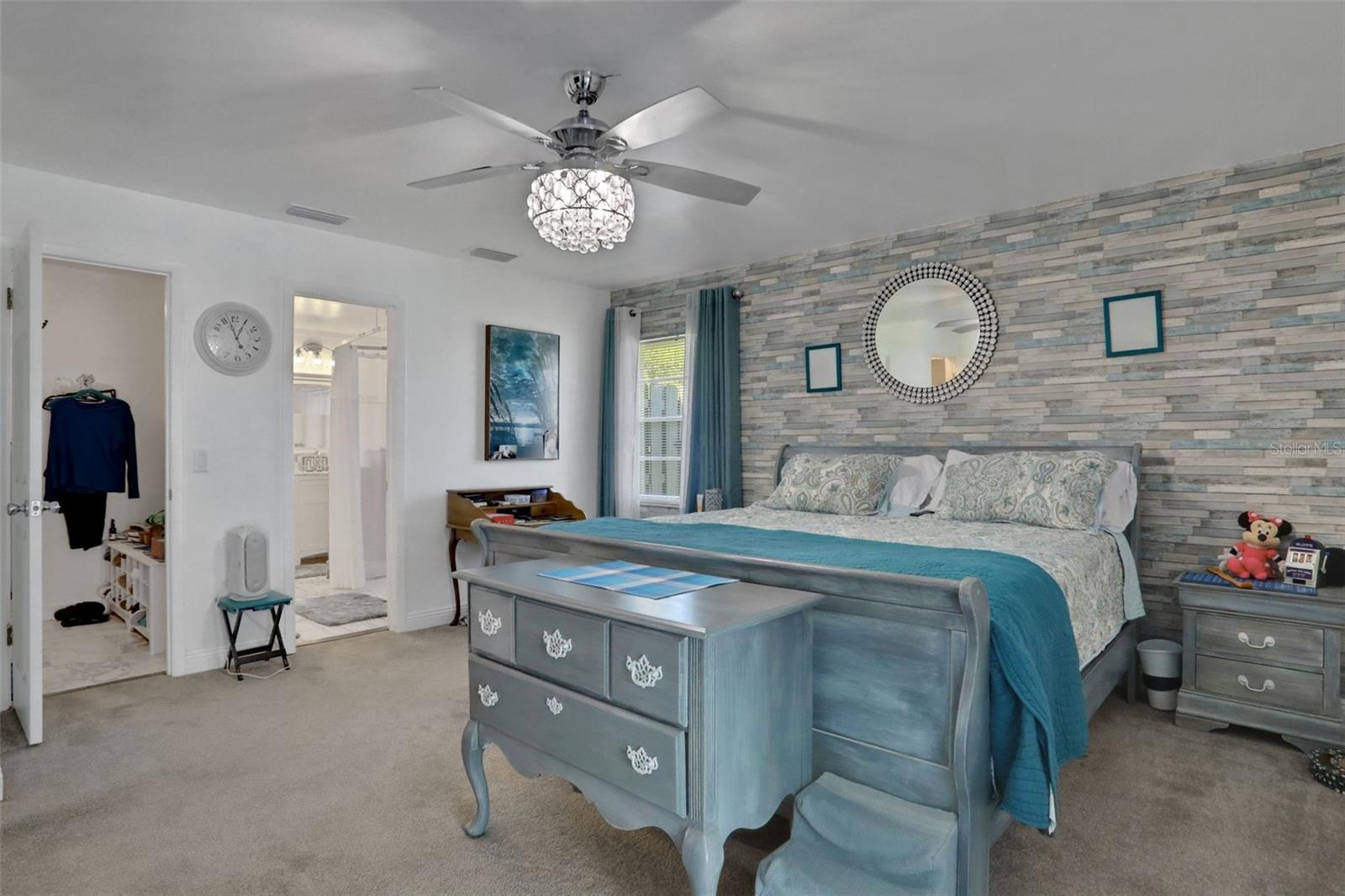 Image 27 of 53 For 43 Westfield Lane