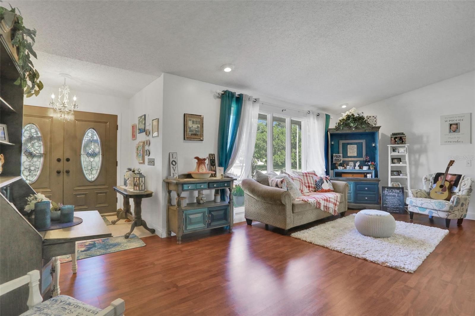 Image 5 of 53 For 43 Westfield Lane