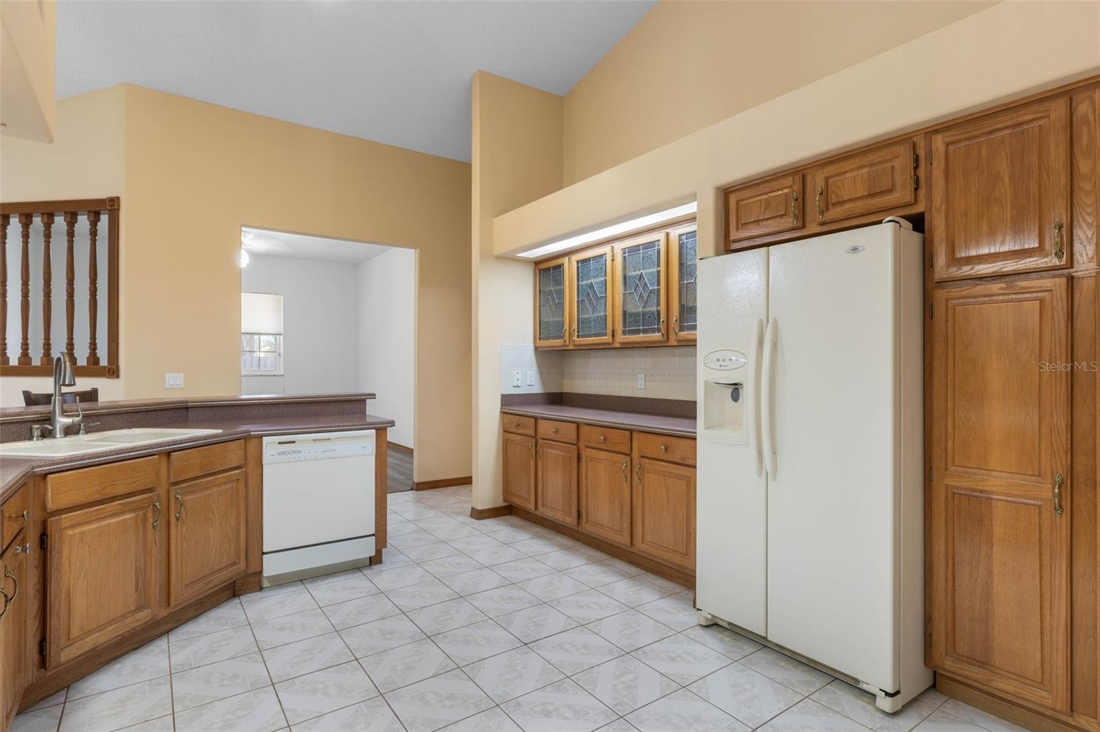 Image 17 of 77 For 54 Fairbank Lane