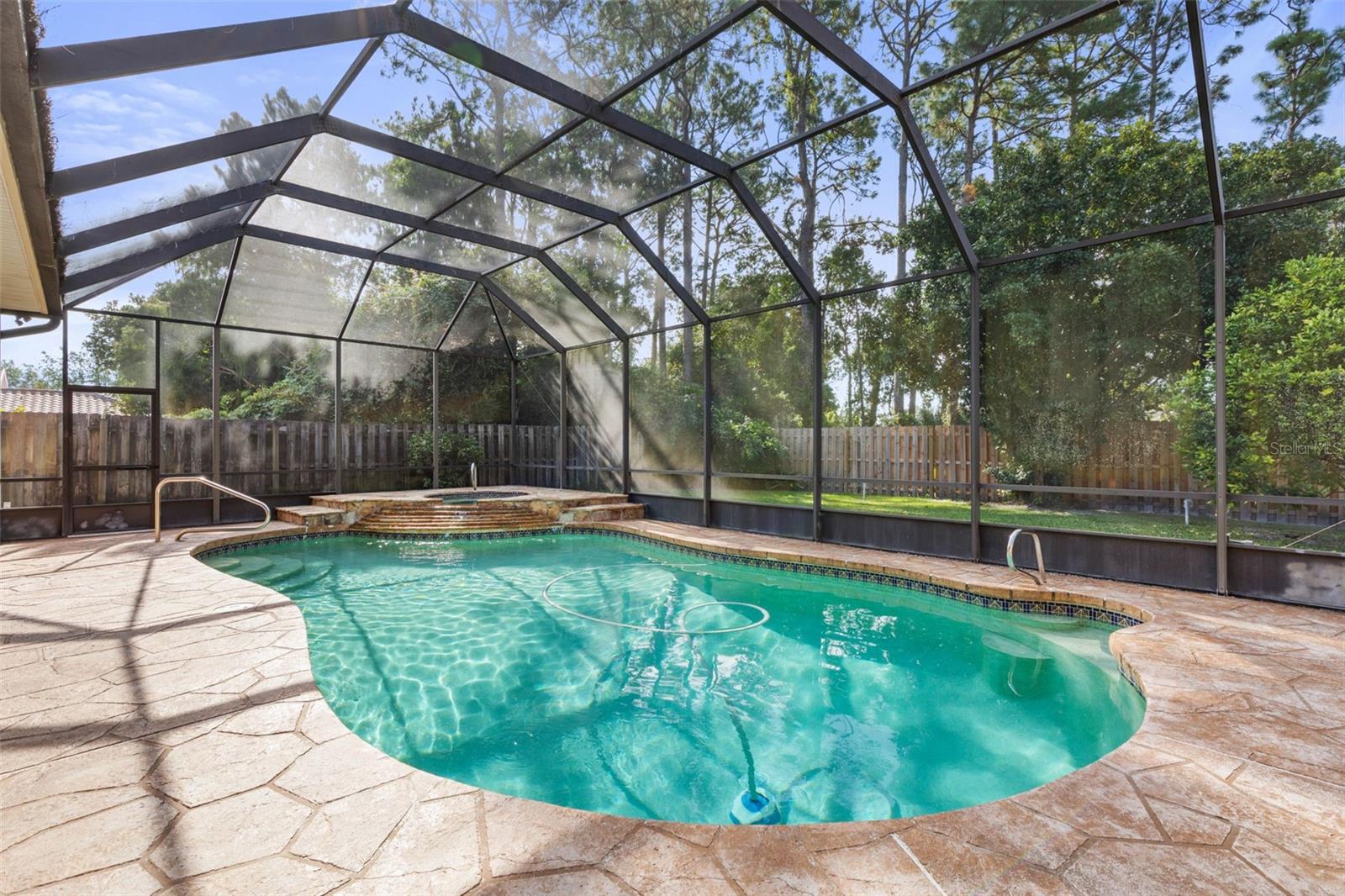 Image 2 of 77 For 54 Fairbank Lane