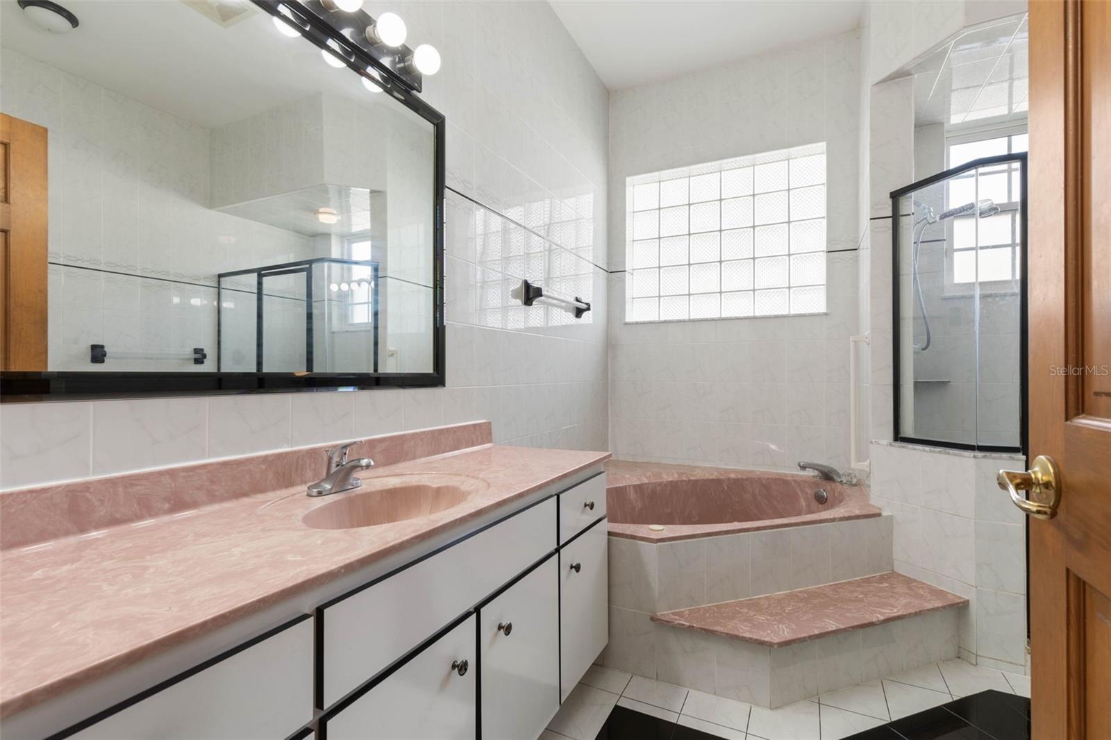 Image 46 of 77 For 54 Fairbank Lane