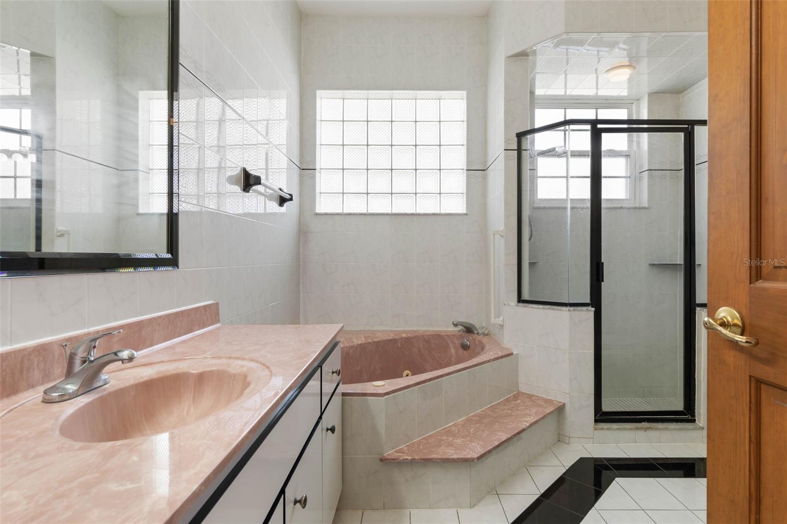 Image 47 of 77 For 54 Fairbank Lane