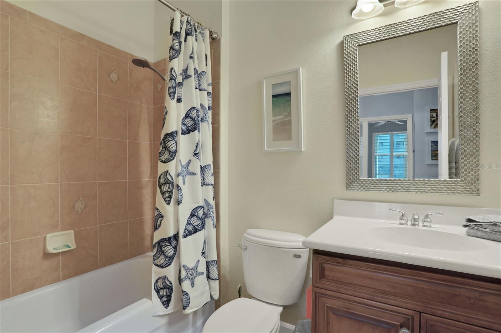 Image 15 of 65 For 700 Cinnamon Beach Way 624