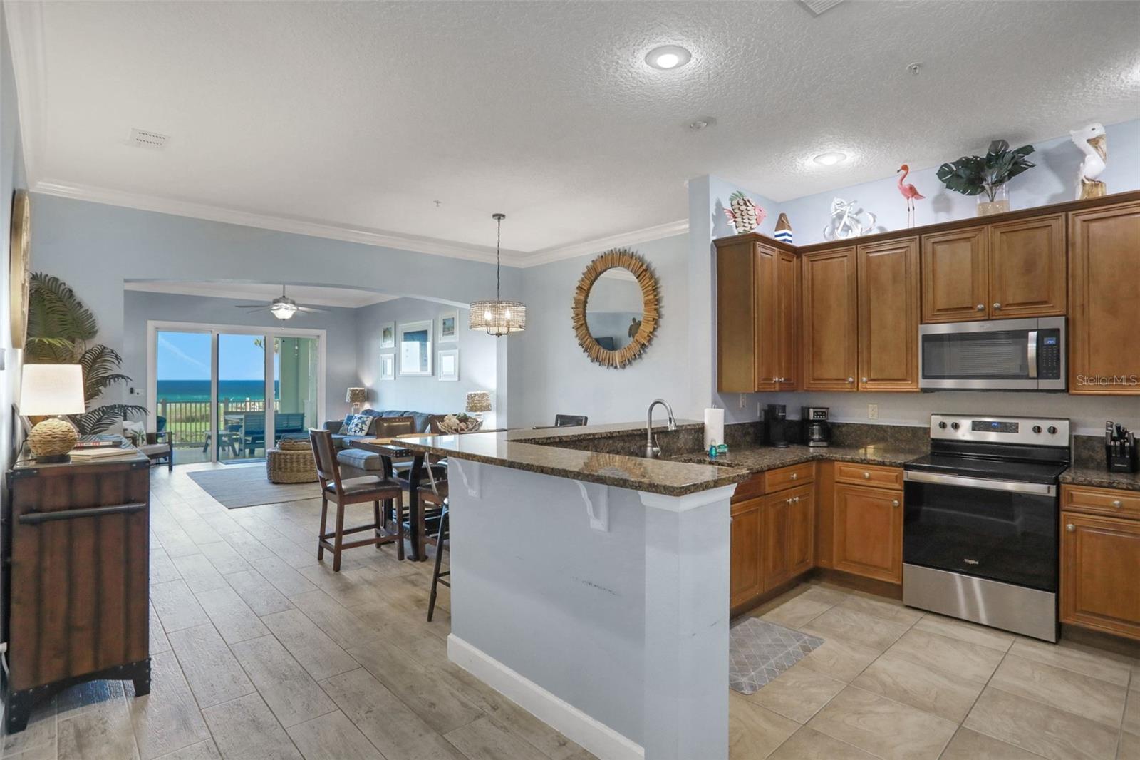 Image 17 of 65 For 700 Cinnamon Beach Way 624