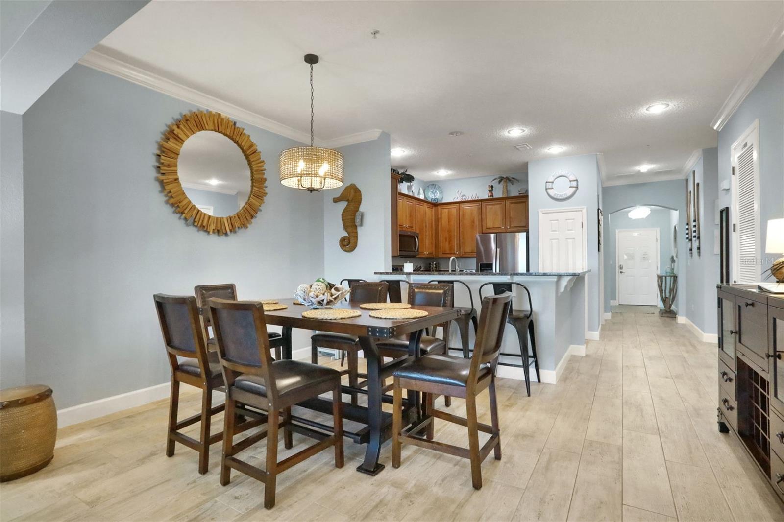 Image 23 of 65 For 700 Cinnamon Beach Way 624