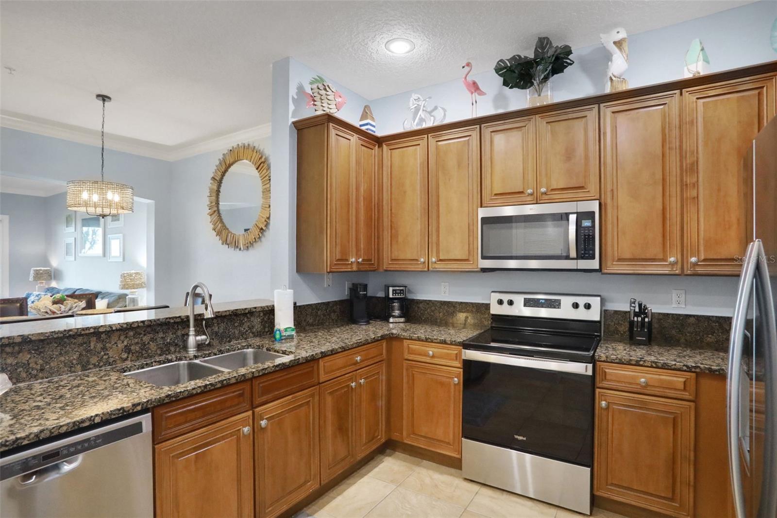 Image 5 of 65 For 700 Cinnamon Beach Way 624