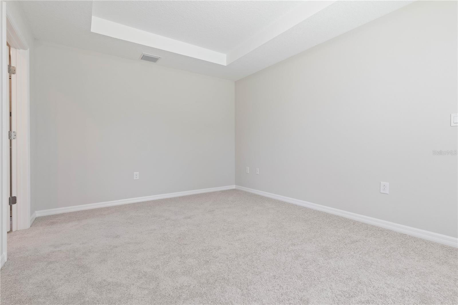 Image 17 of 45 For 22 Prince Eric Lane