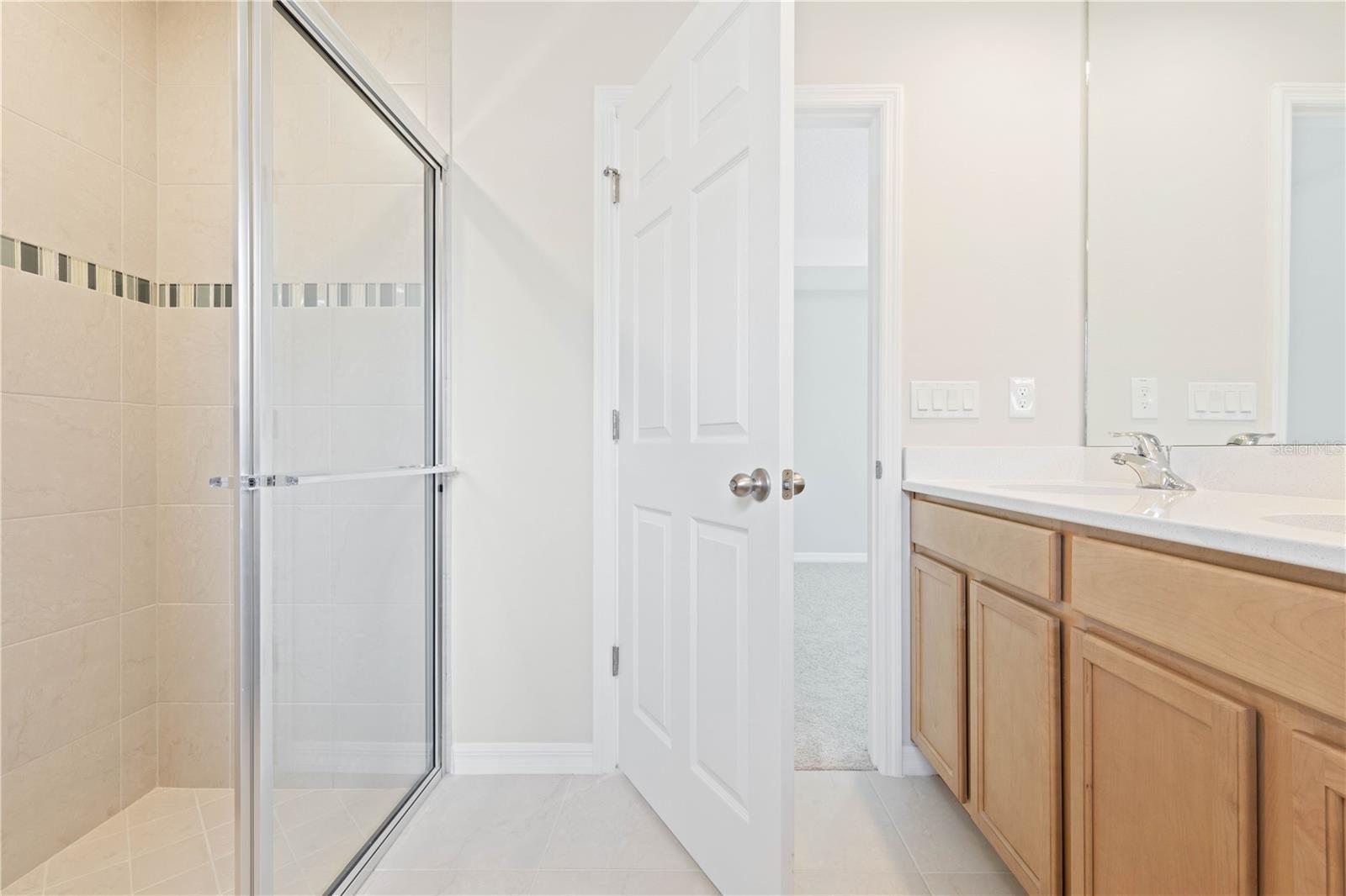 Image 22 of 45 For 22 Prince Eric Lane