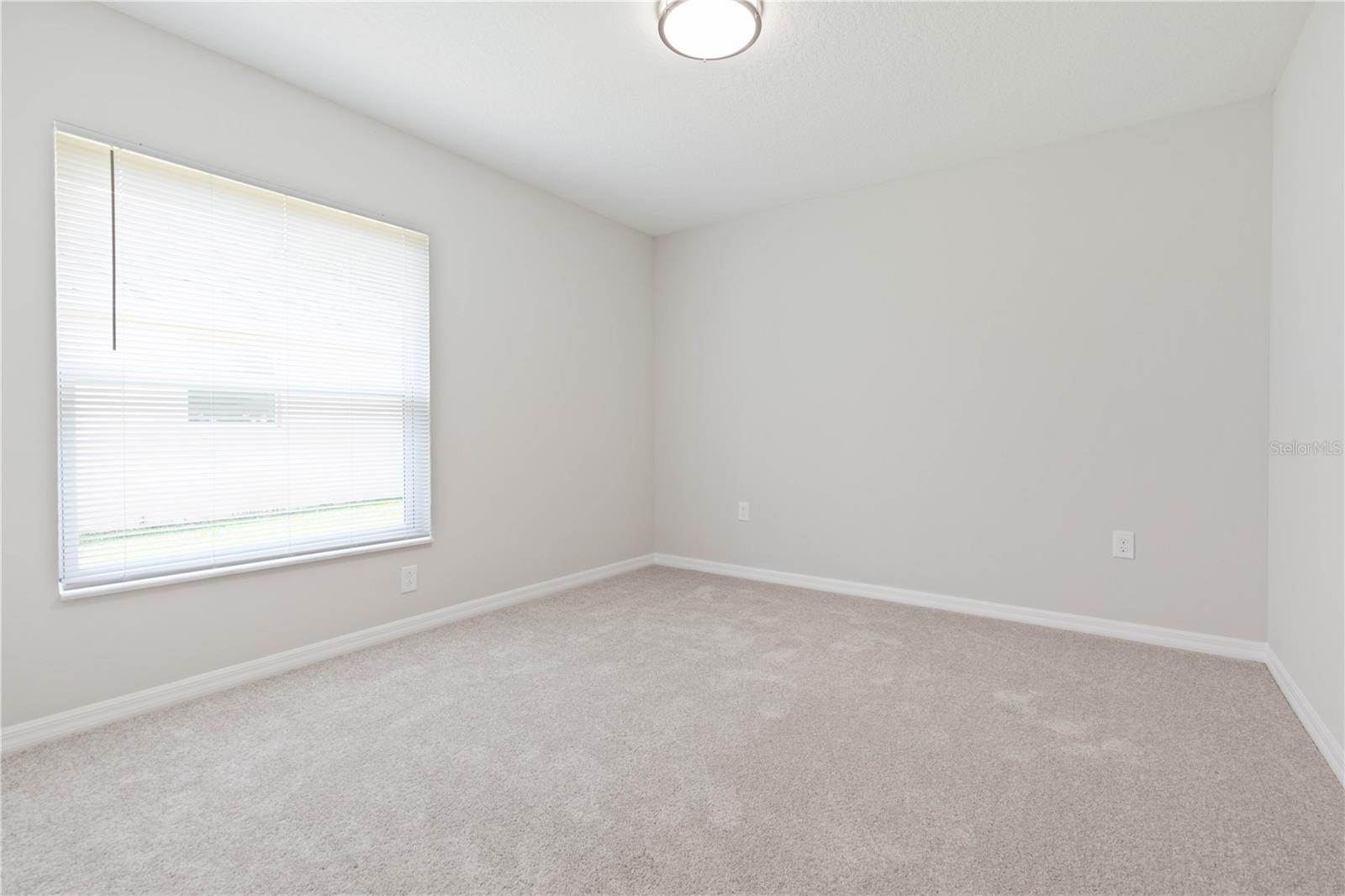 Image 23 of 45 For 22 Prince Eric Lane