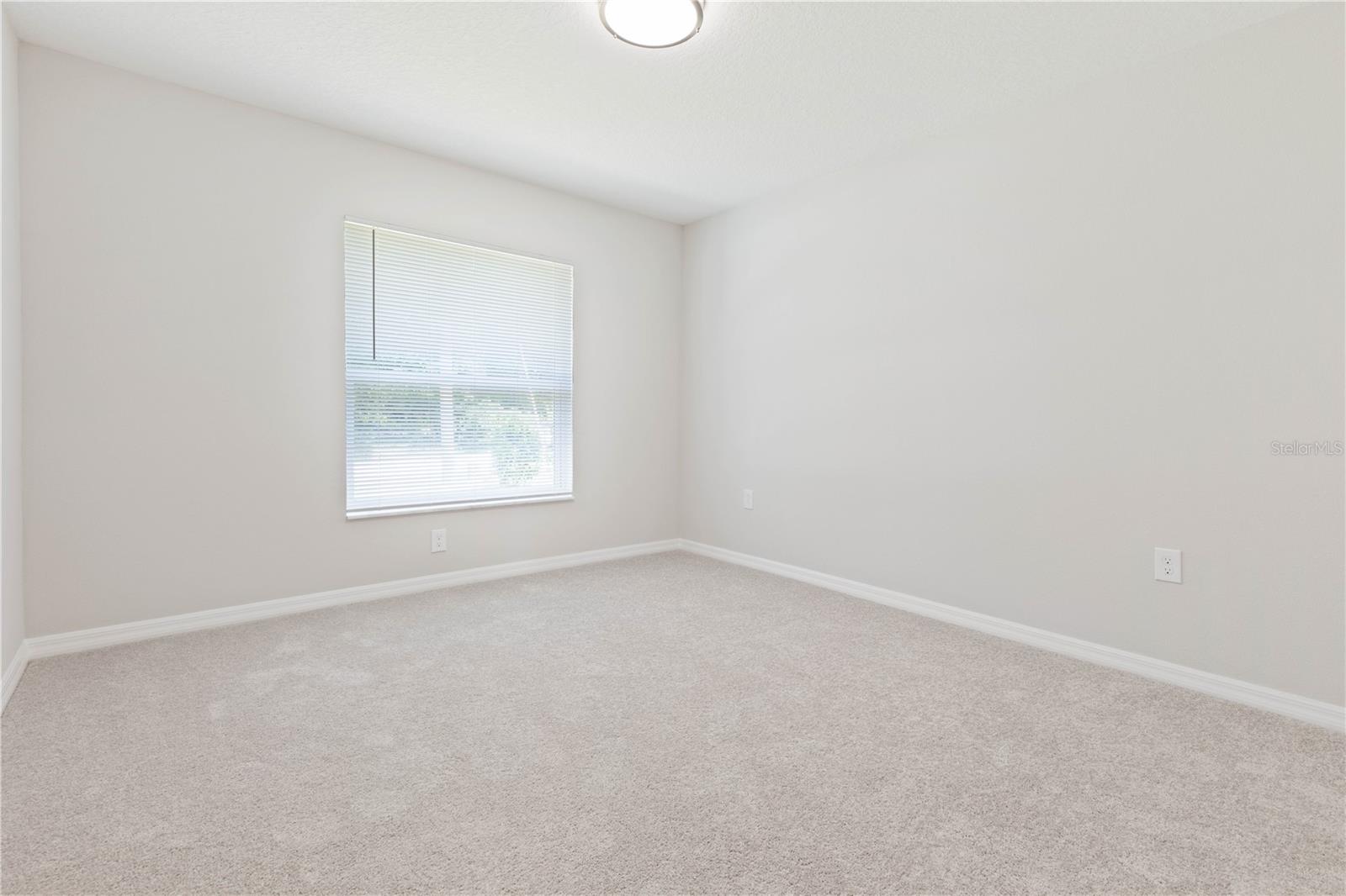 Image 26 of 45 For 22 Prince Eric Lane