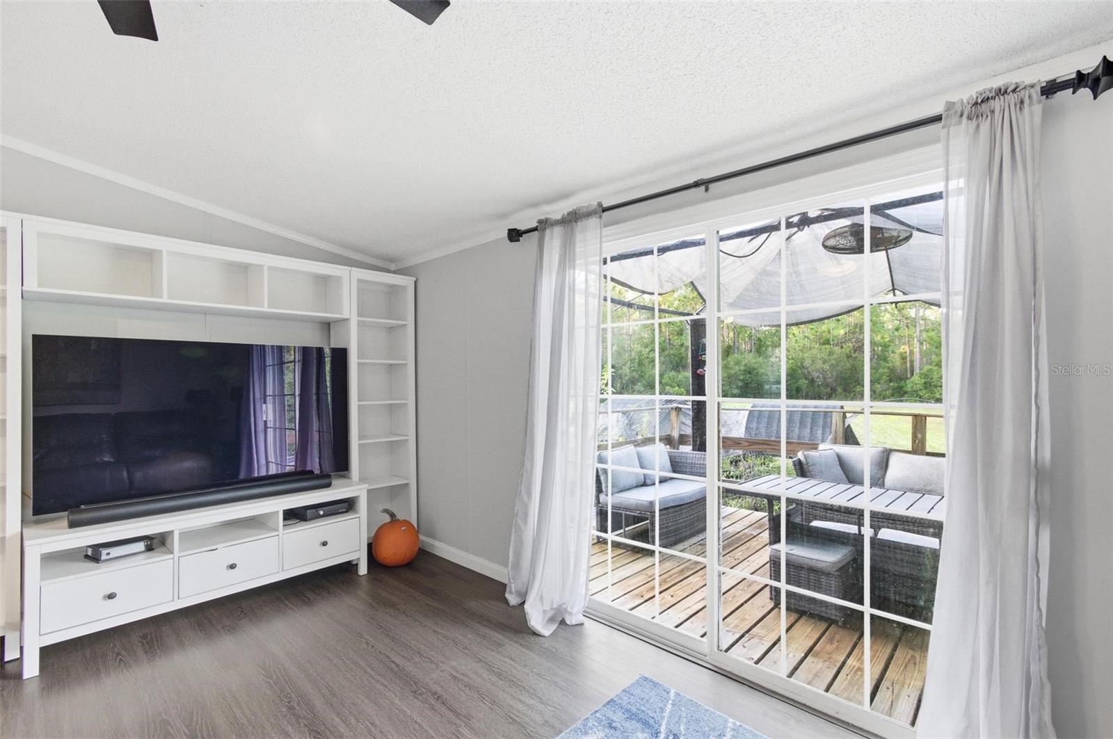 Image 15 of 37 For 4856 Pecan Avenue