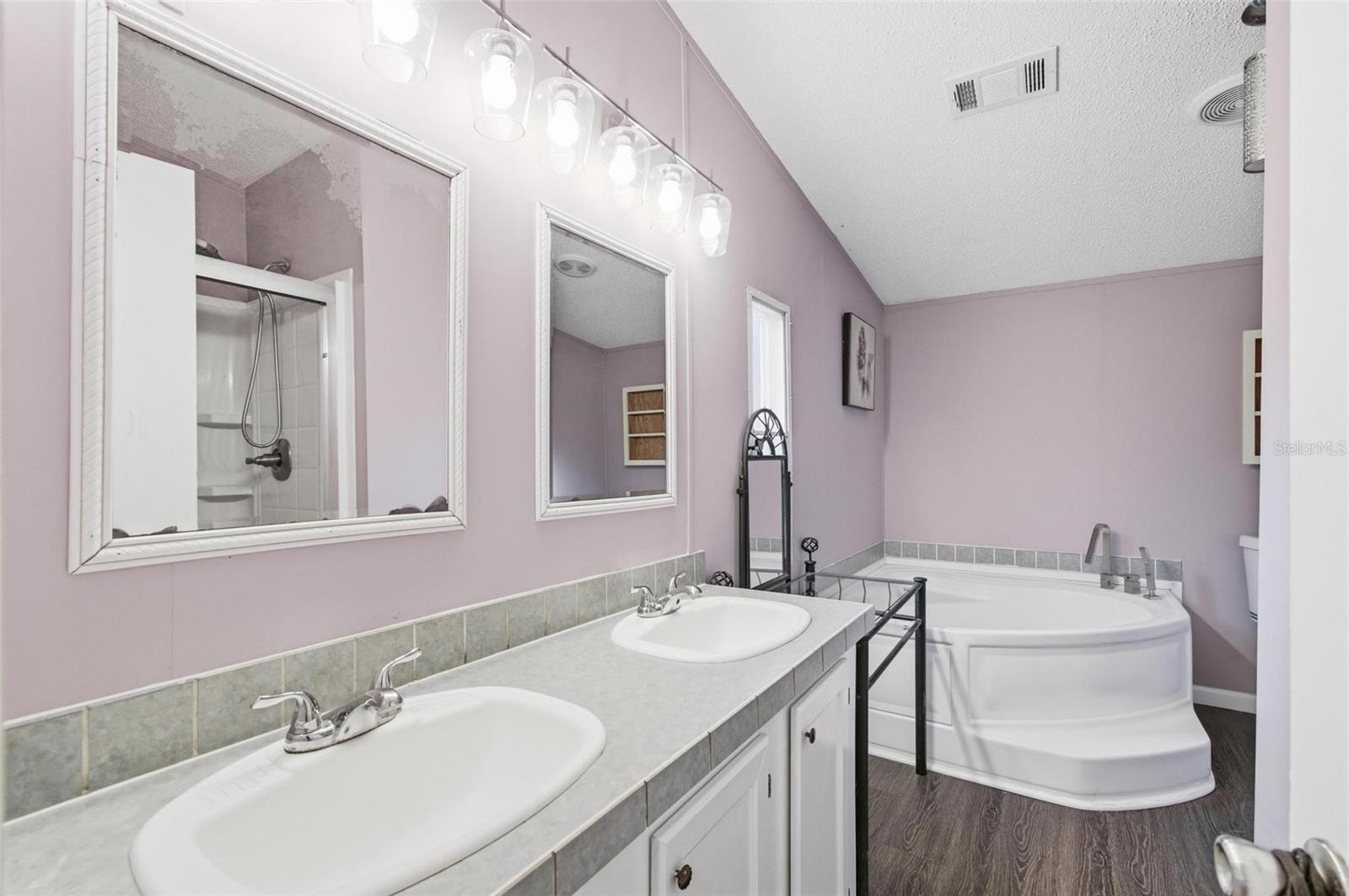 Image 22 of 37 For 4856 Pecan Avenue