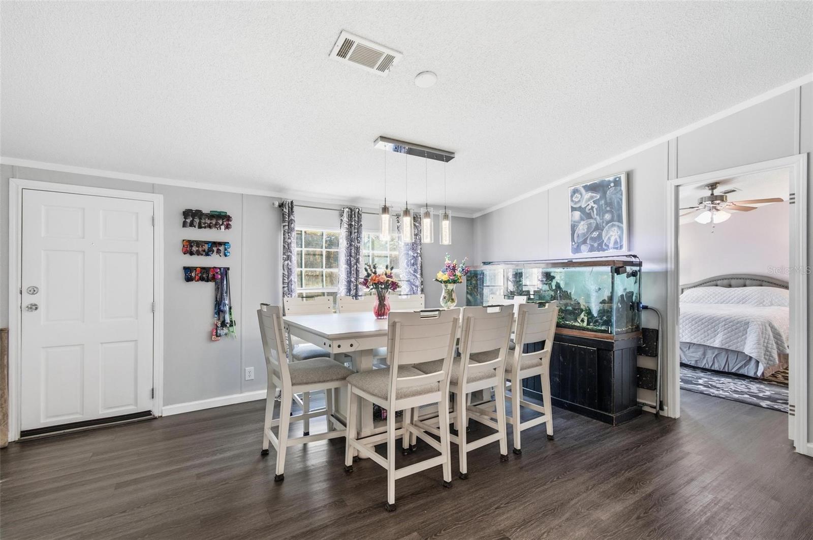 Image 8 of 37 For 4856 Pecan Avenue