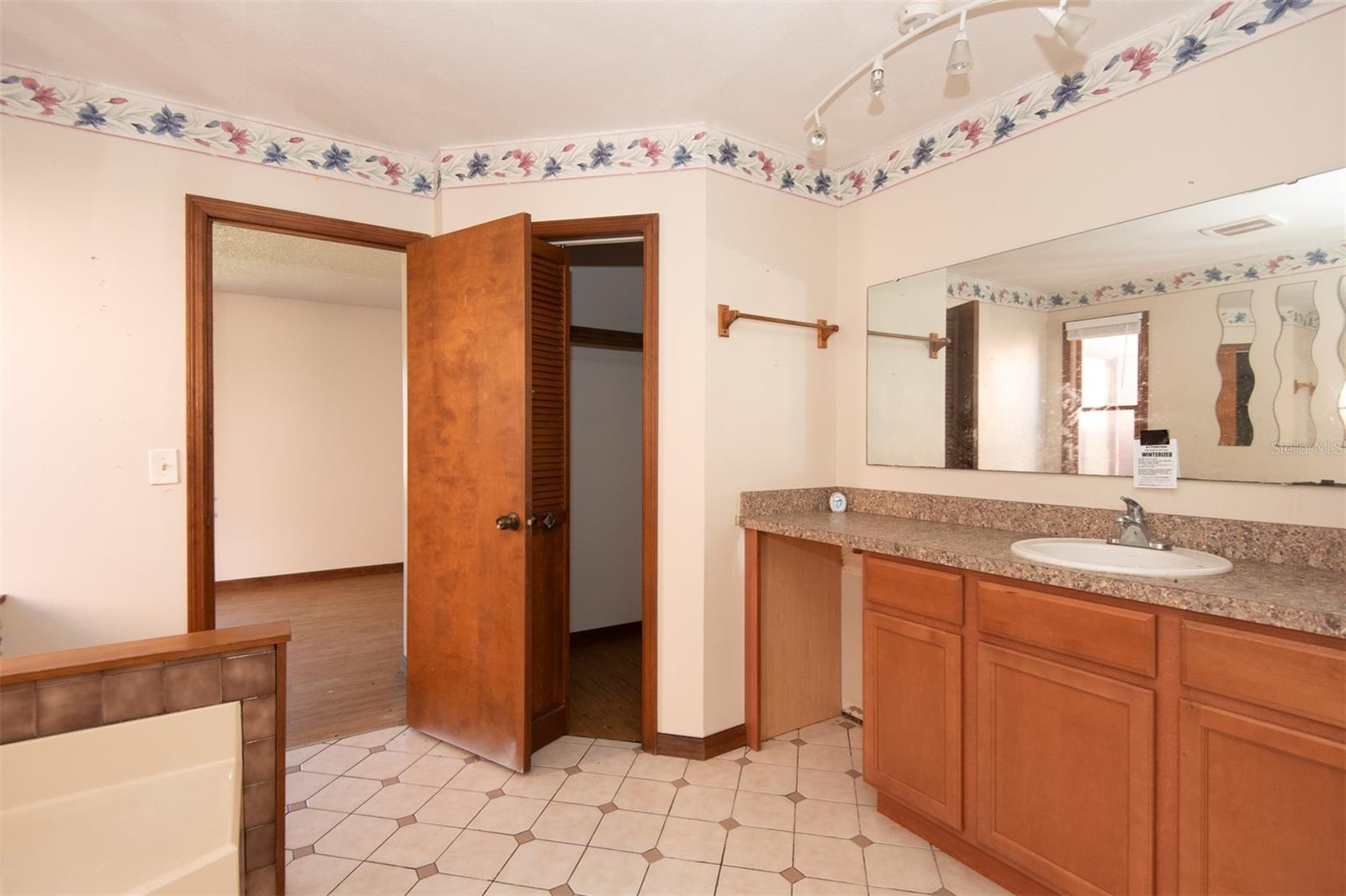 Image 18 of 40 For 202 Gerona Road