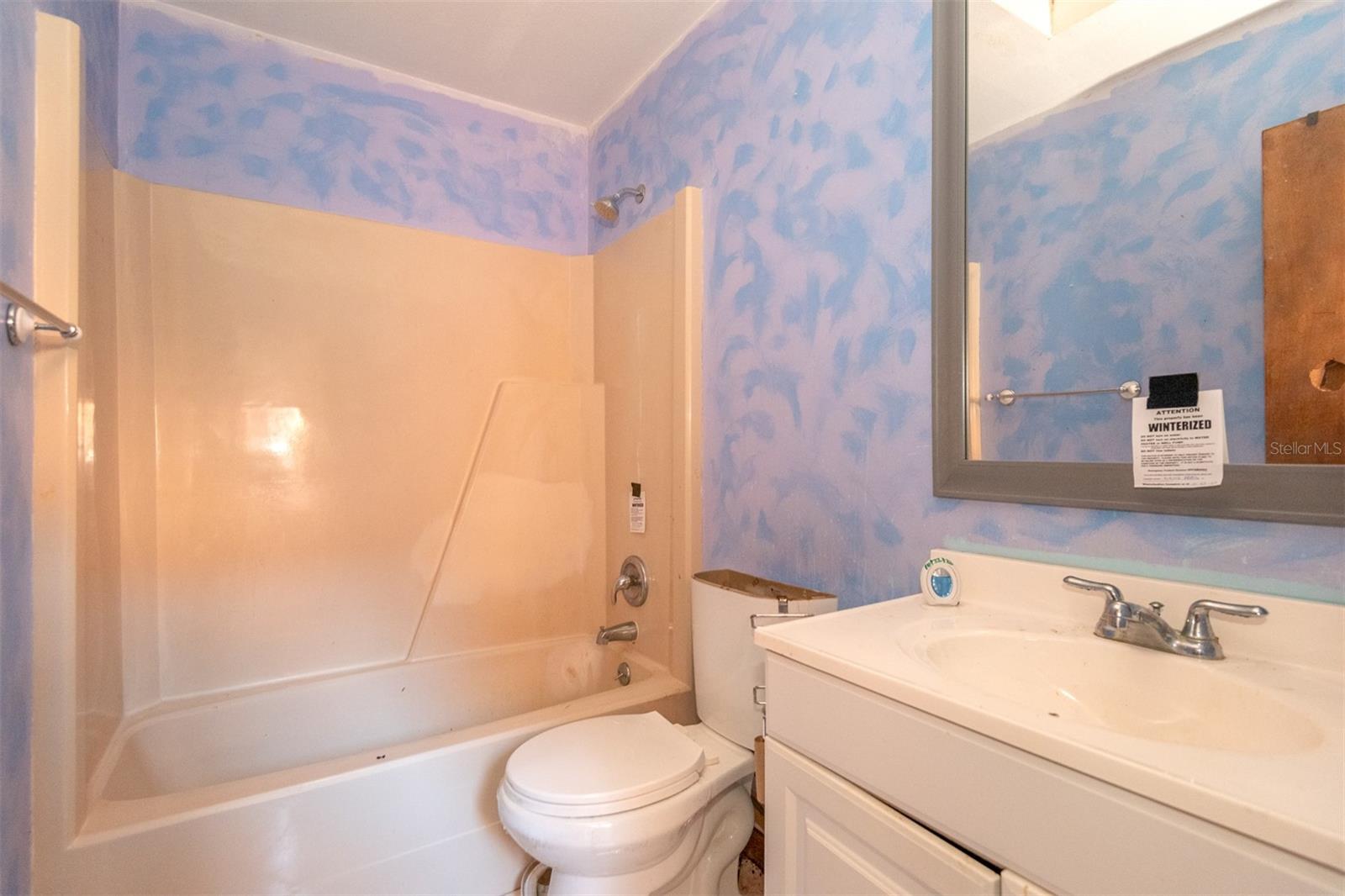 Image 19 of 40 For 202 Gerona Road