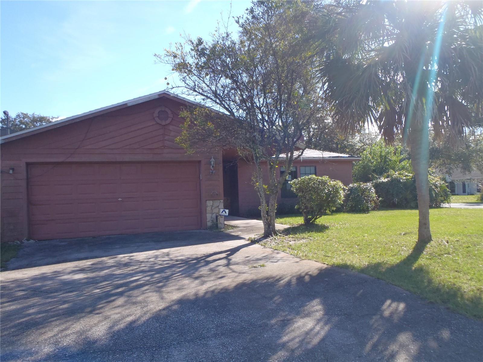 Image 4 of 40 For 202 Gerona Road