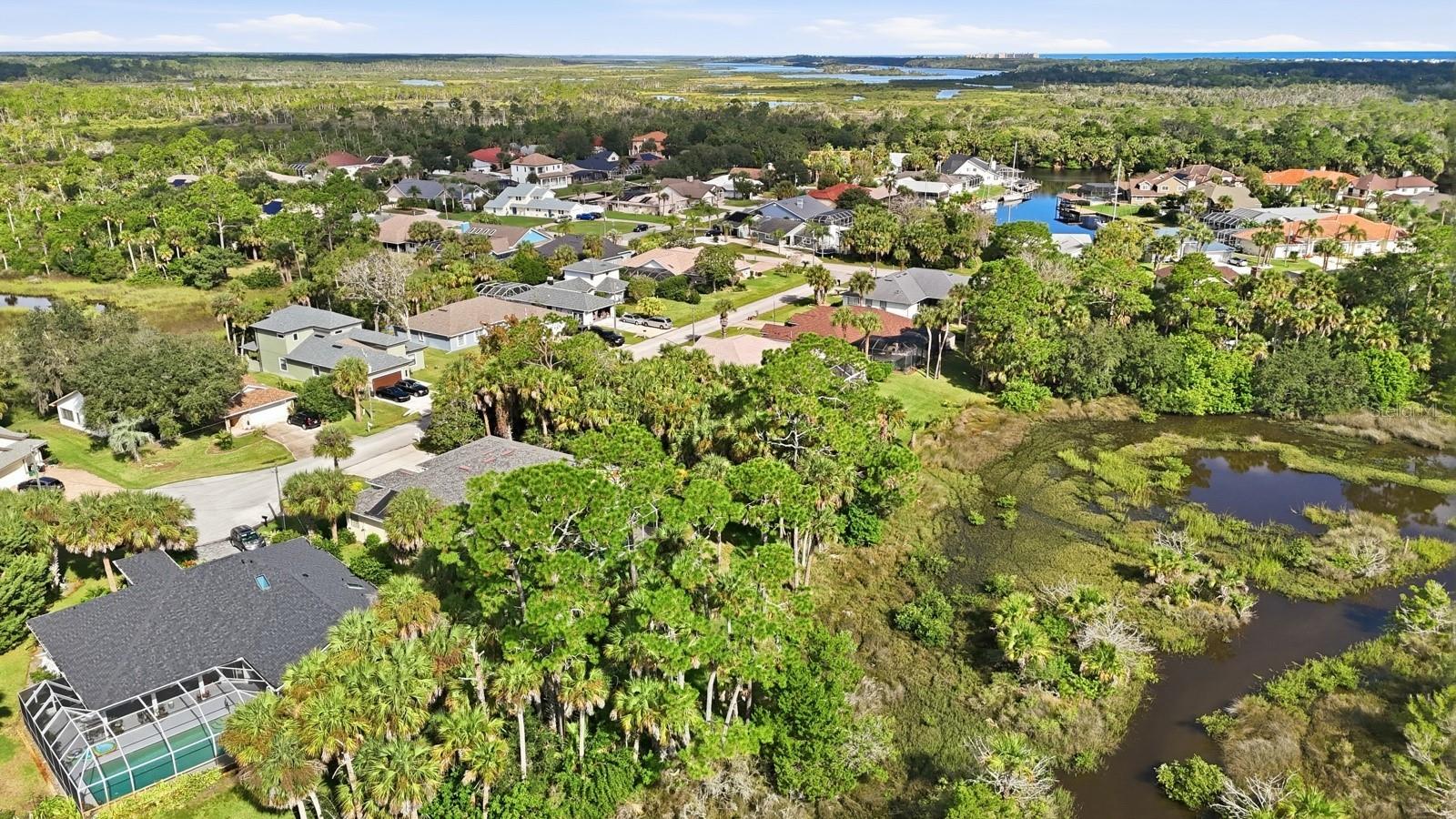 Image 9 of 21 For 9 Cayuga Court