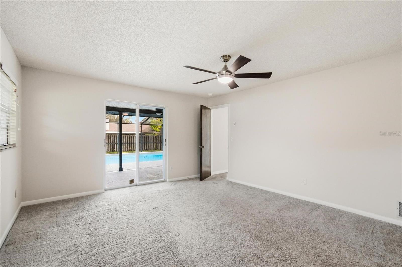 Image 18 of 65 For 7 Beechwood Lane