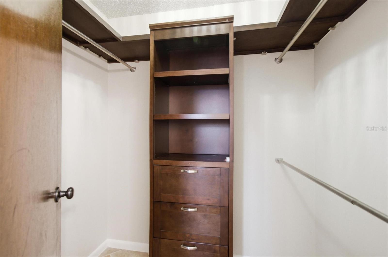 Image 26 of 65 For 7 Beechwood Lane