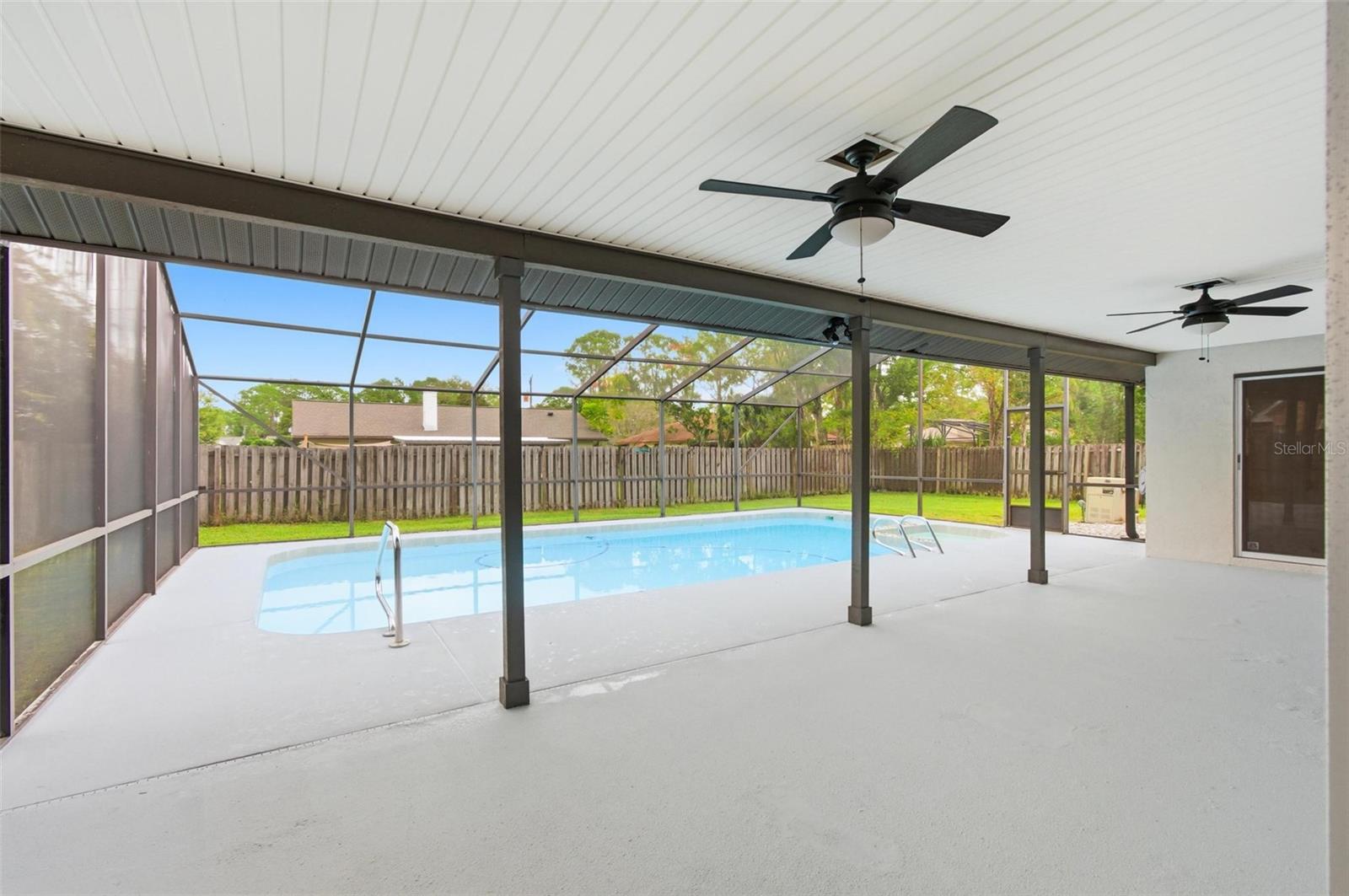 Image 28 of 65 For 7 Beechwood Lane