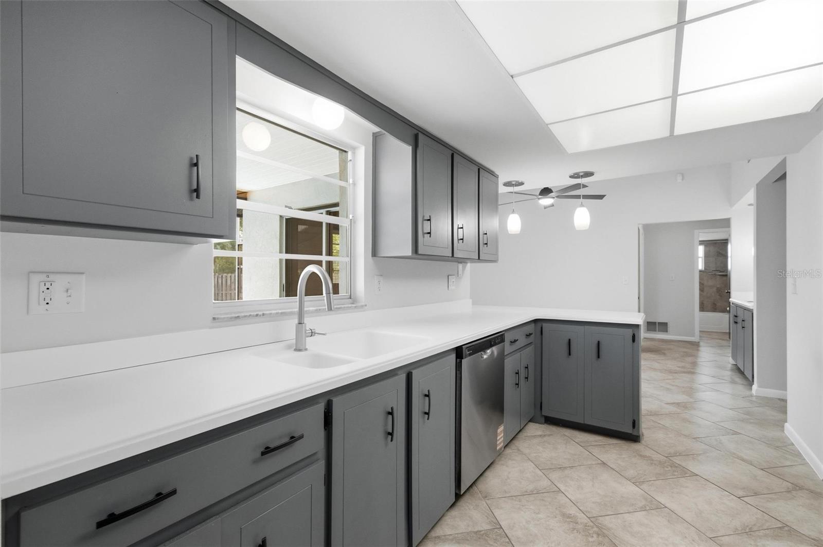 Image 30 of 65 For 7 Beechwood Lane