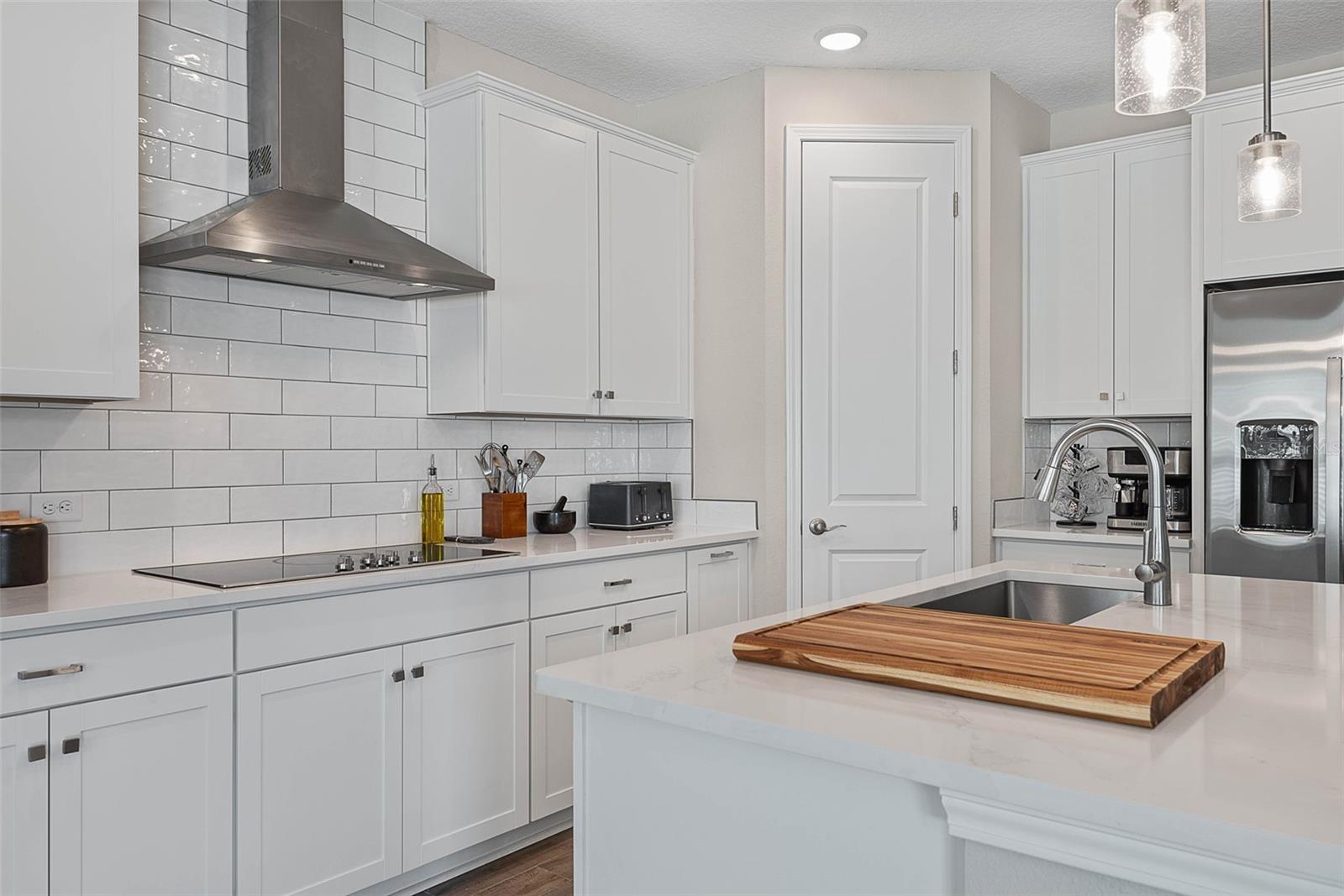 Image 14 of 63 For 42 Moana Court S