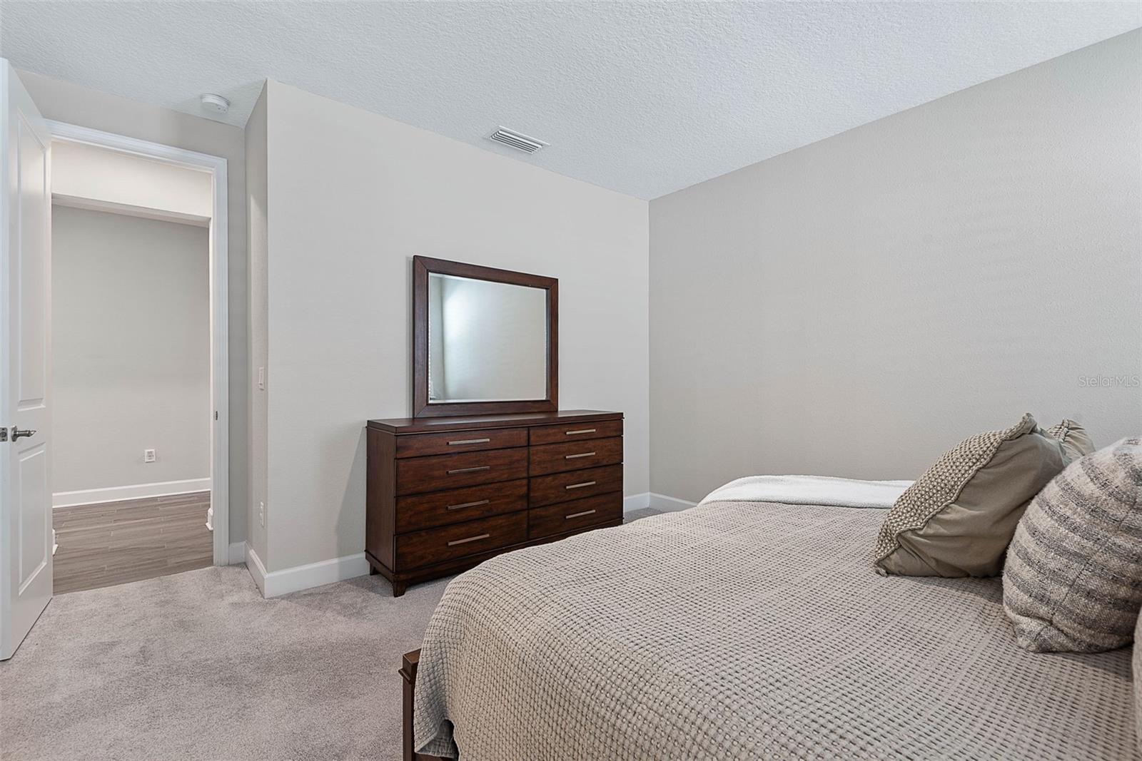 Image 25 of 63 For 42 Moana Court S