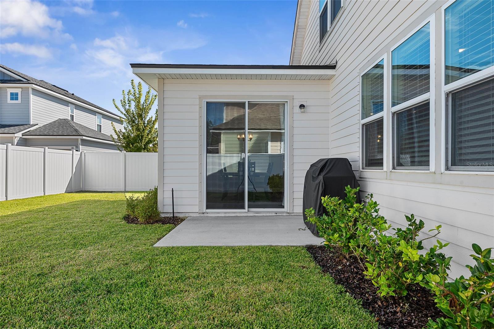 Image 45 of 63 For 42 Moana Court S